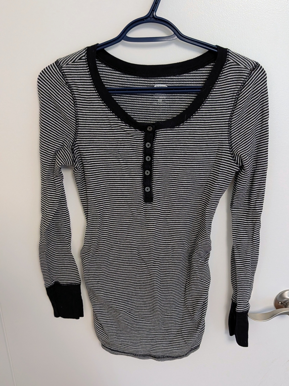 Old Navy Maternity Striped Long Sleeve Henley Top - Women's Sma
